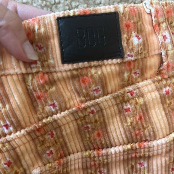 Urban Outfitters BDG Orange Floral Stripe Corduroy High-Rise Mom Pants - Picture 6 of 6